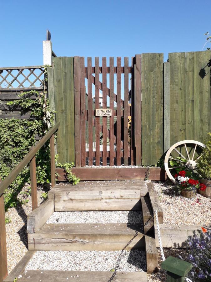 Long Melford Accommodation, Old Stables ภายนอก รูปภาพ